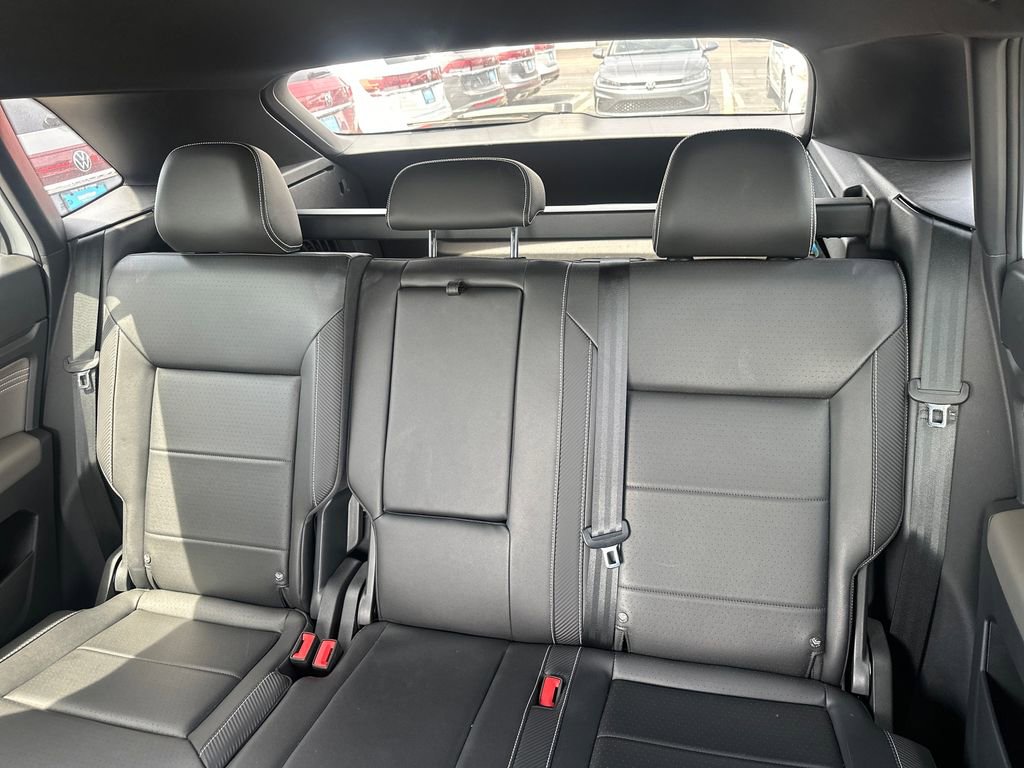 Used 2023 Volkswagen Atlas Cross Sport SE AWD/4WD image 23