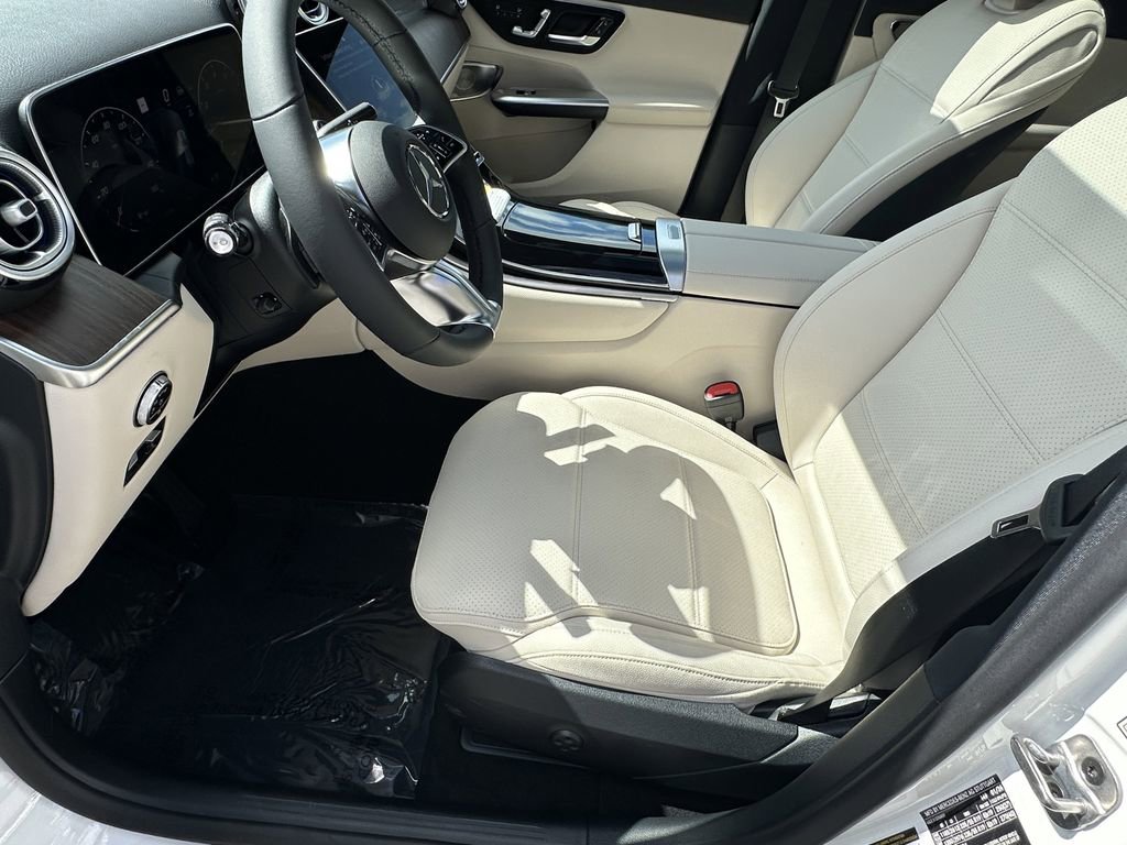 New 2026 Mercedes-Benz GLC 300 4MATIC image 10