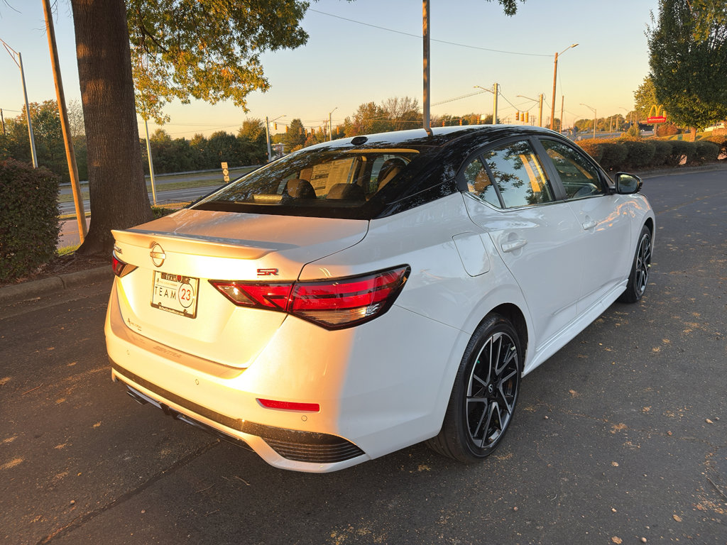 New 2025 Nissan Sentra SR image 7