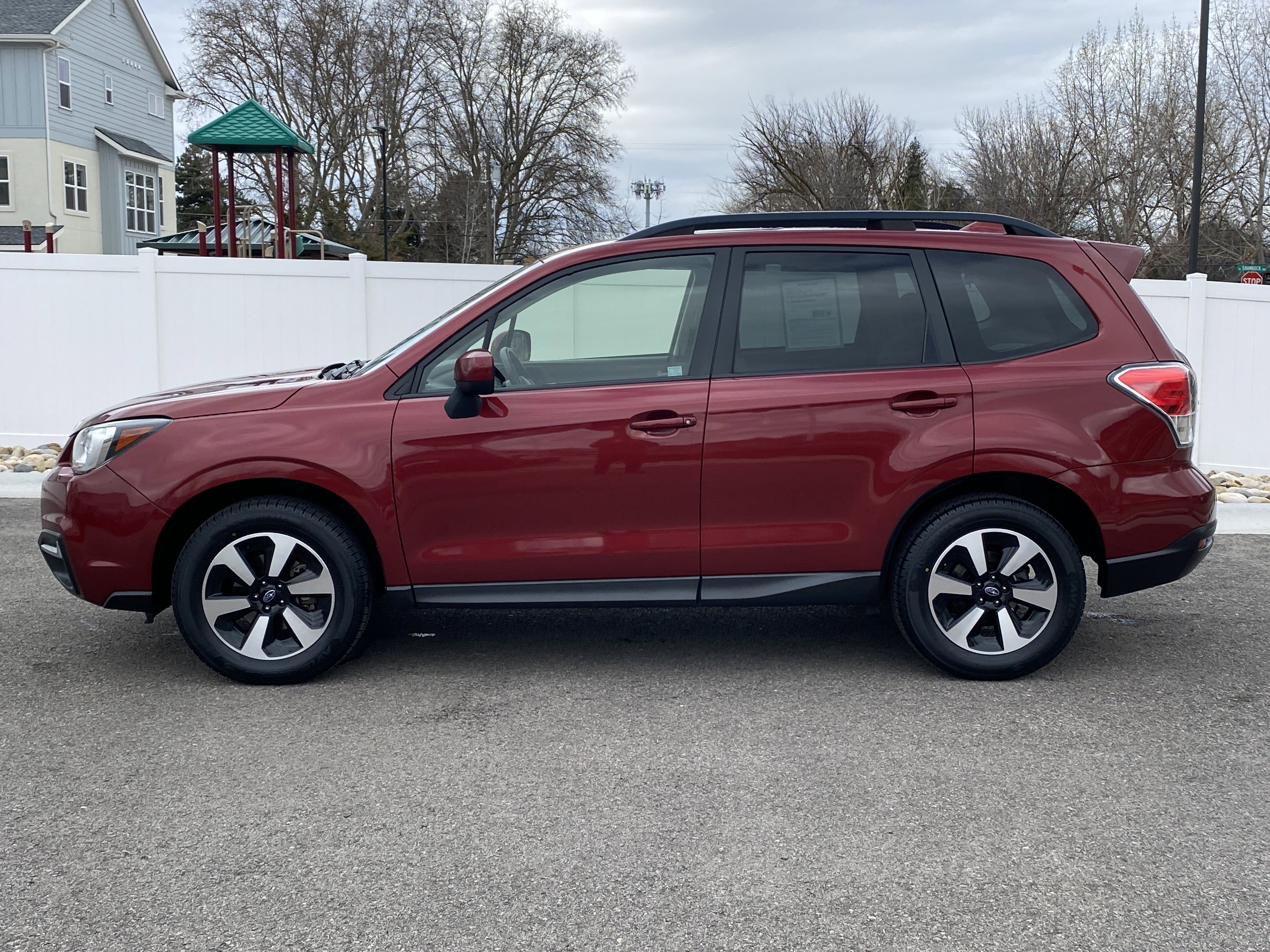 Used 2018 Subaru Forester 2.5i Premium w/ Popular Package #2A image 3