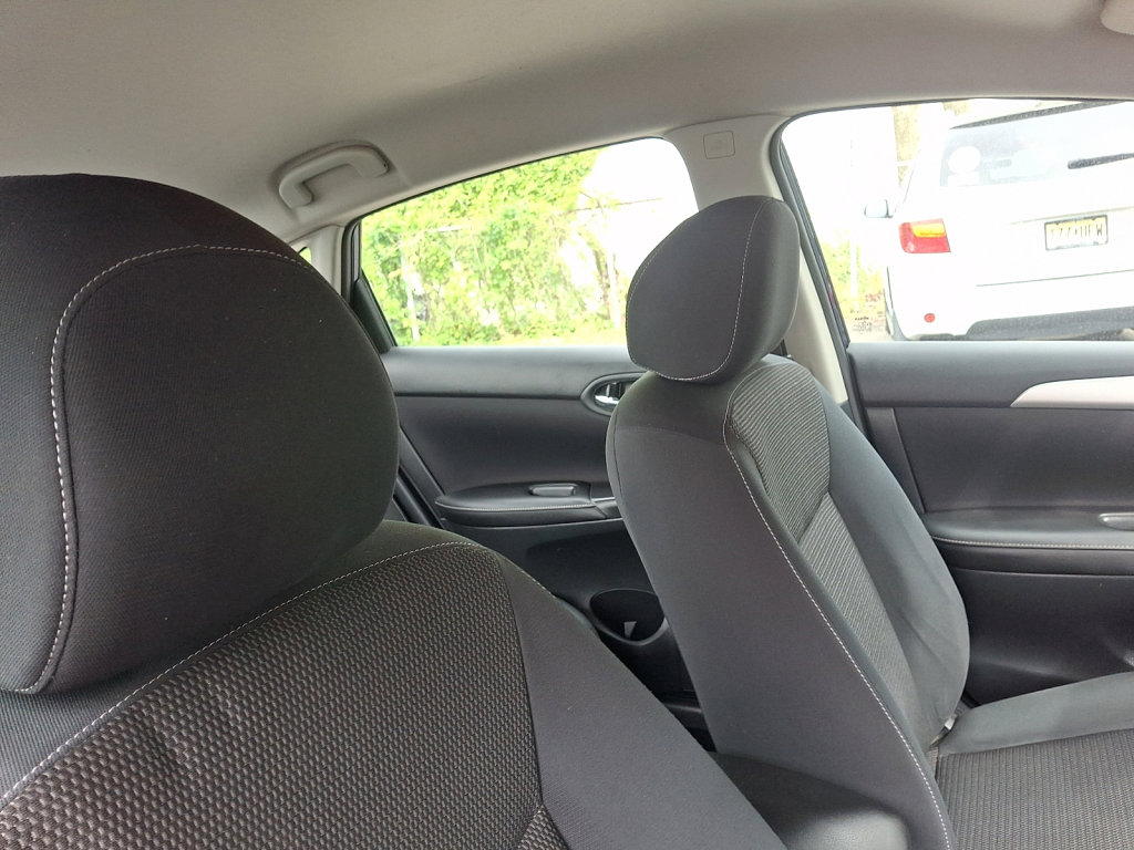 Used 2019 Nissan Sentra S FWD image 13