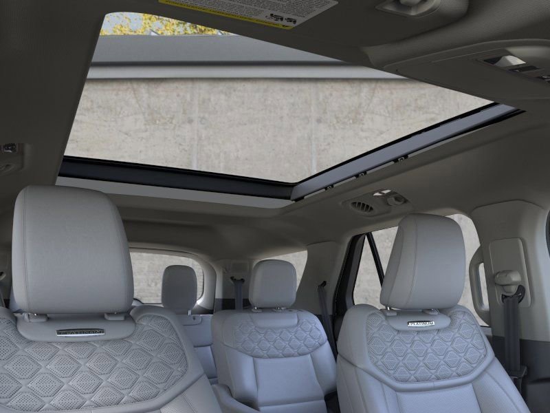 New 2026 Ford Explorer Platinum image 24