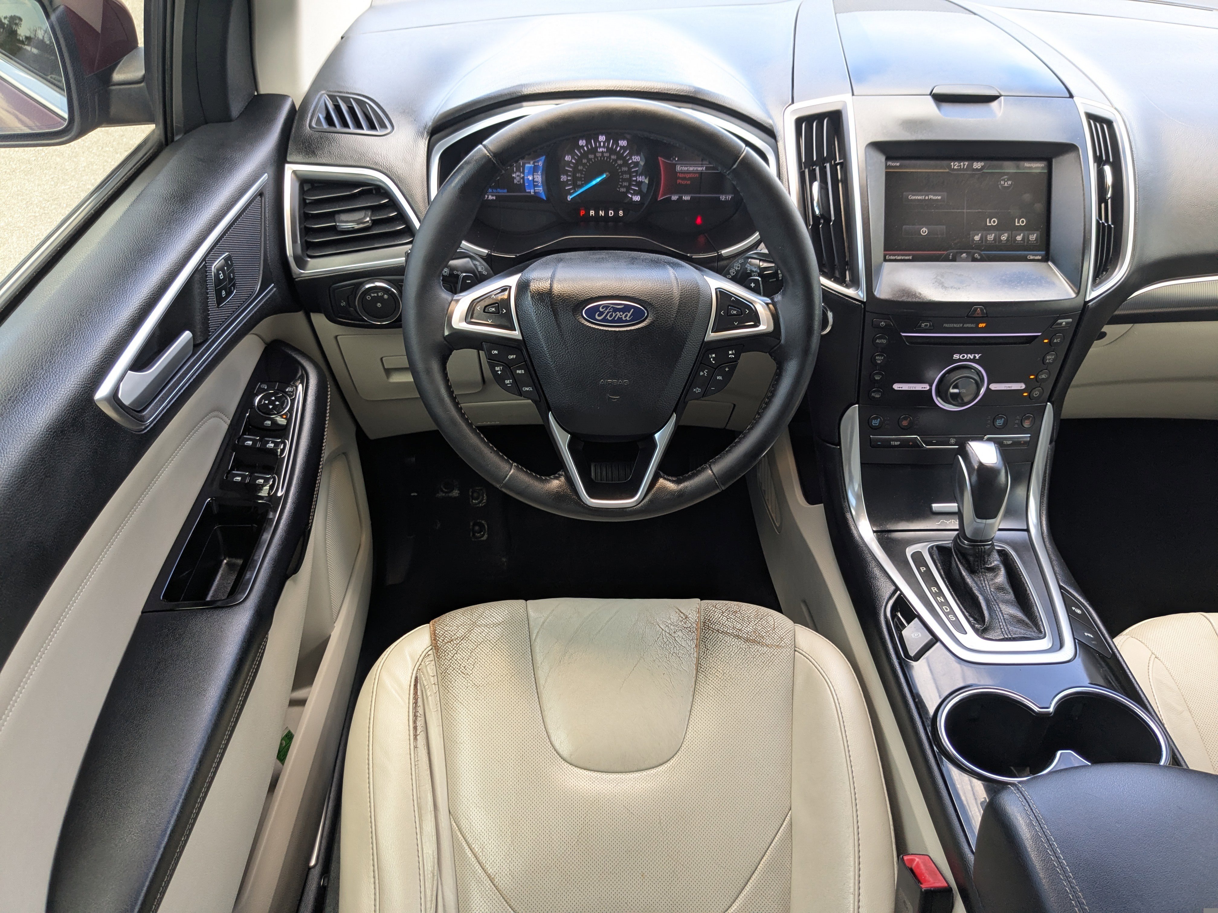 Used 2015 Ford Edge Titanium w/ Equipment Group 302A FWD image 20