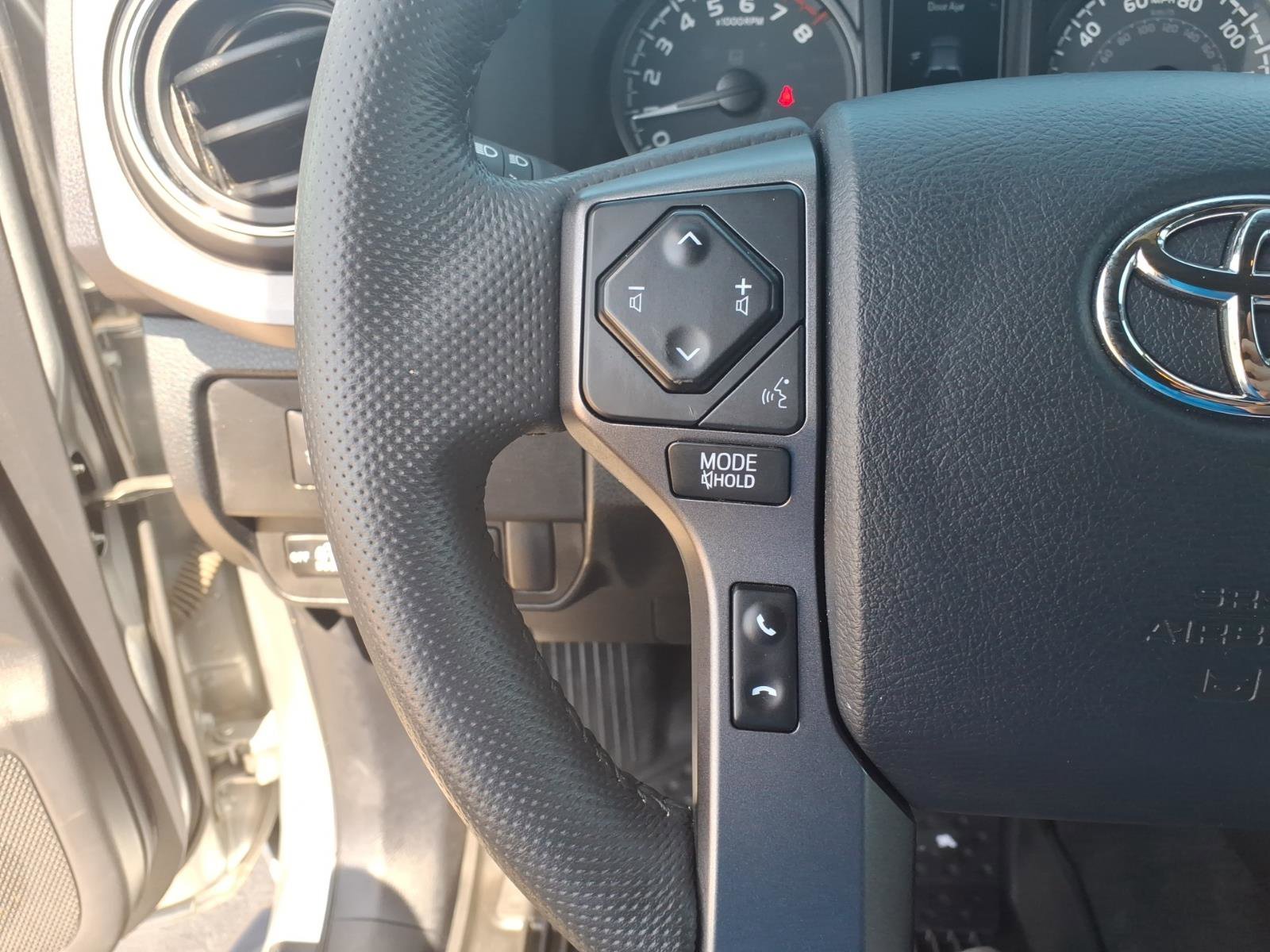 Used 2023 Toyota Tacoma TRD Sport w/ Advanced Technology Package AWD/4WD image 20