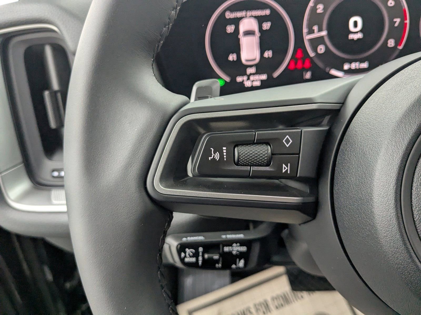 New 2026 Porsche Cayenne AWD/4WD image 18