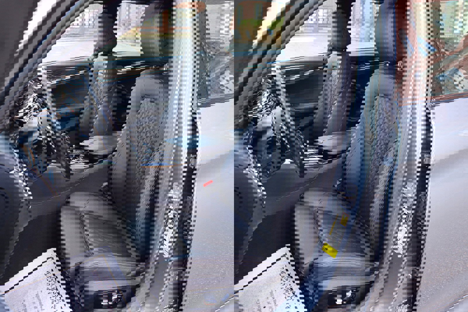 Used 2021 BMW 530i w/ M Sport Package image 12