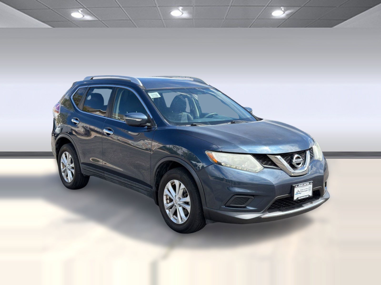 Used 2015 Nissan Rogue SV image 7