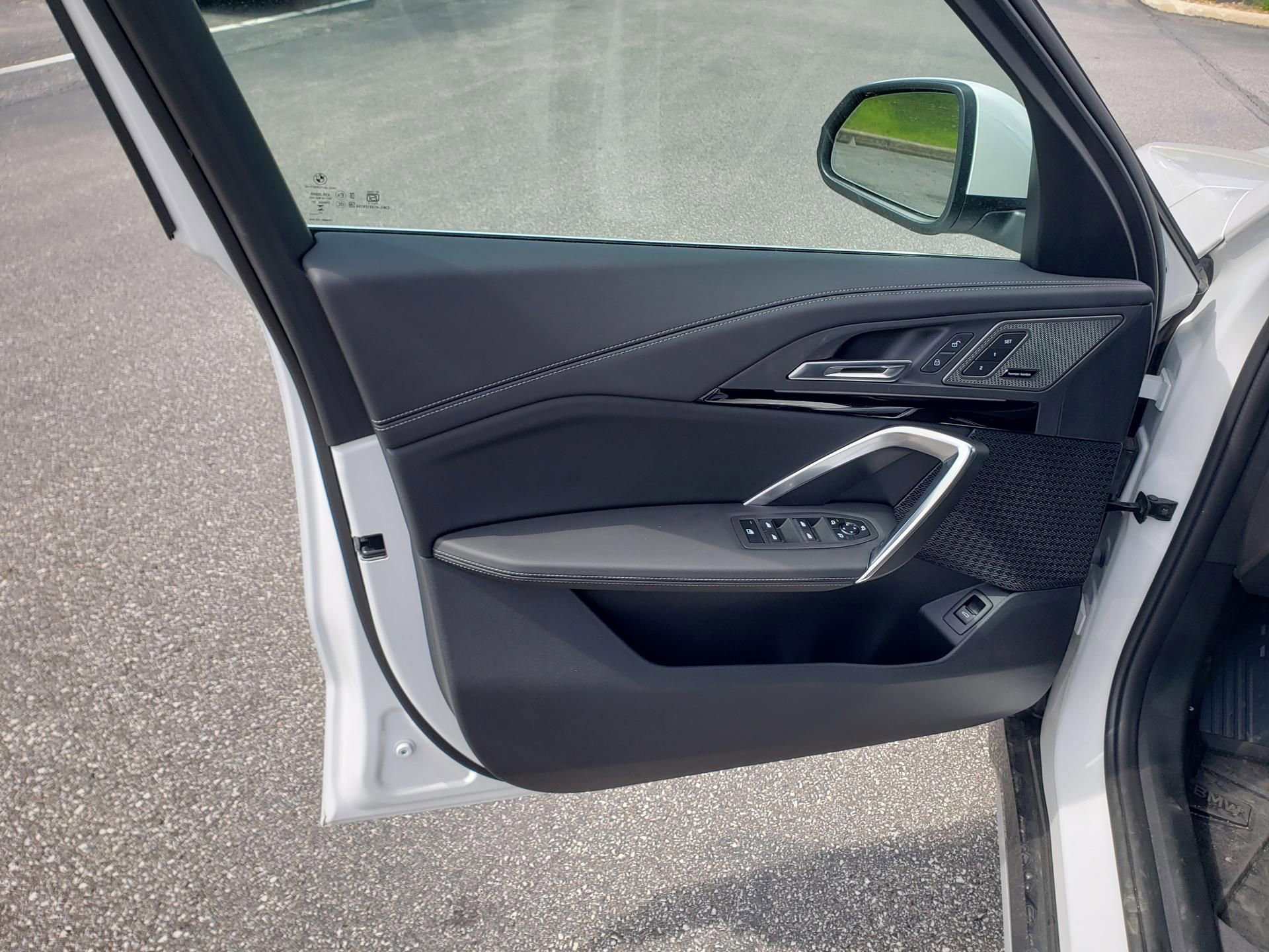 New 2026 BMW X1 xDrive28i w/ Convenience Package AWD/4WD image 12