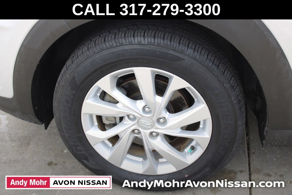 Used 2019 Hyundai Tucson SE w/ Cargo Package FWD image 11