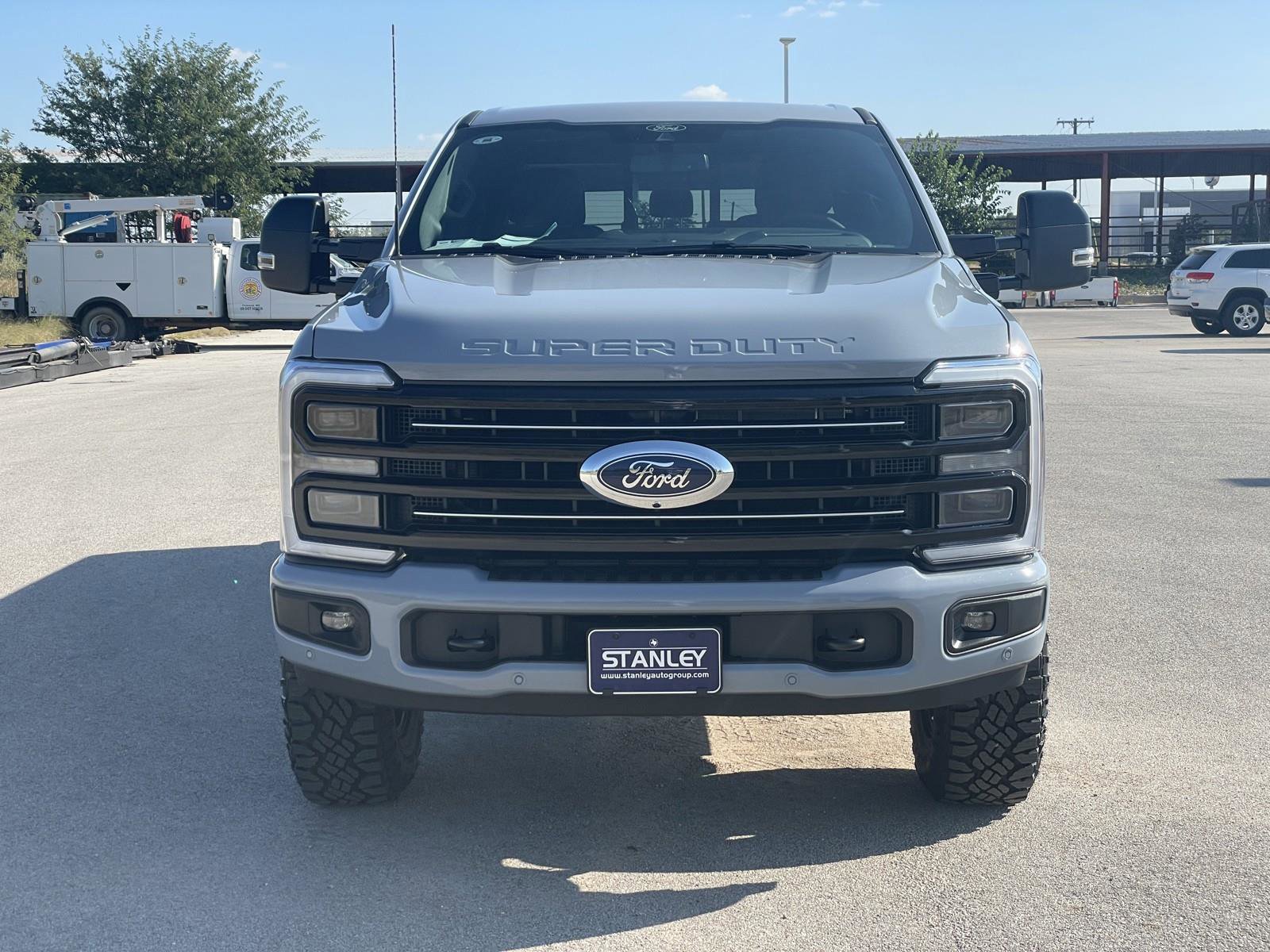 New 2025 Ford F250 Platinum w/ Tremor Off-Road Package image 2