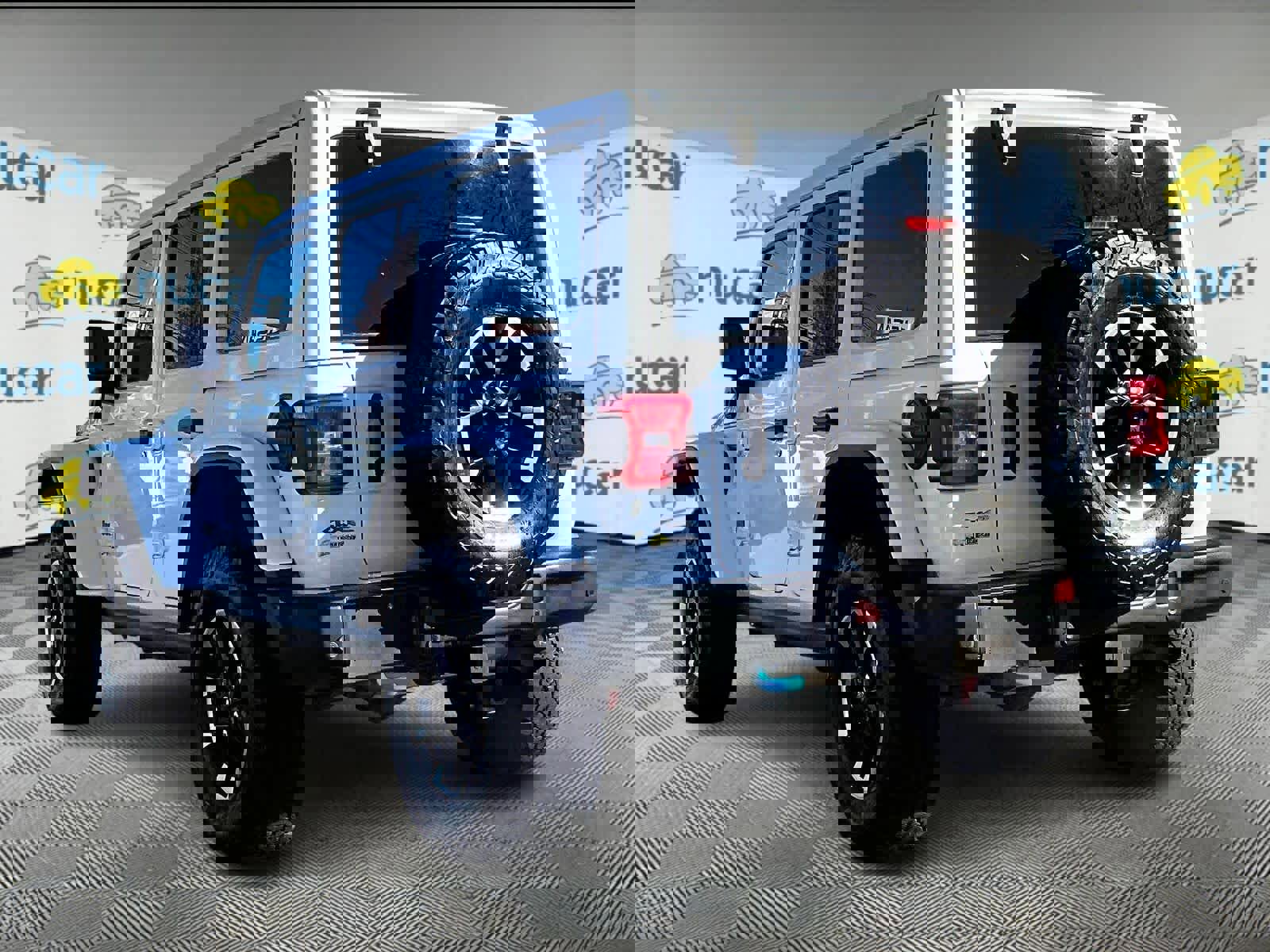 Used 2024 Jeep Wrangler Unlimited Rubicon 4xe image 4