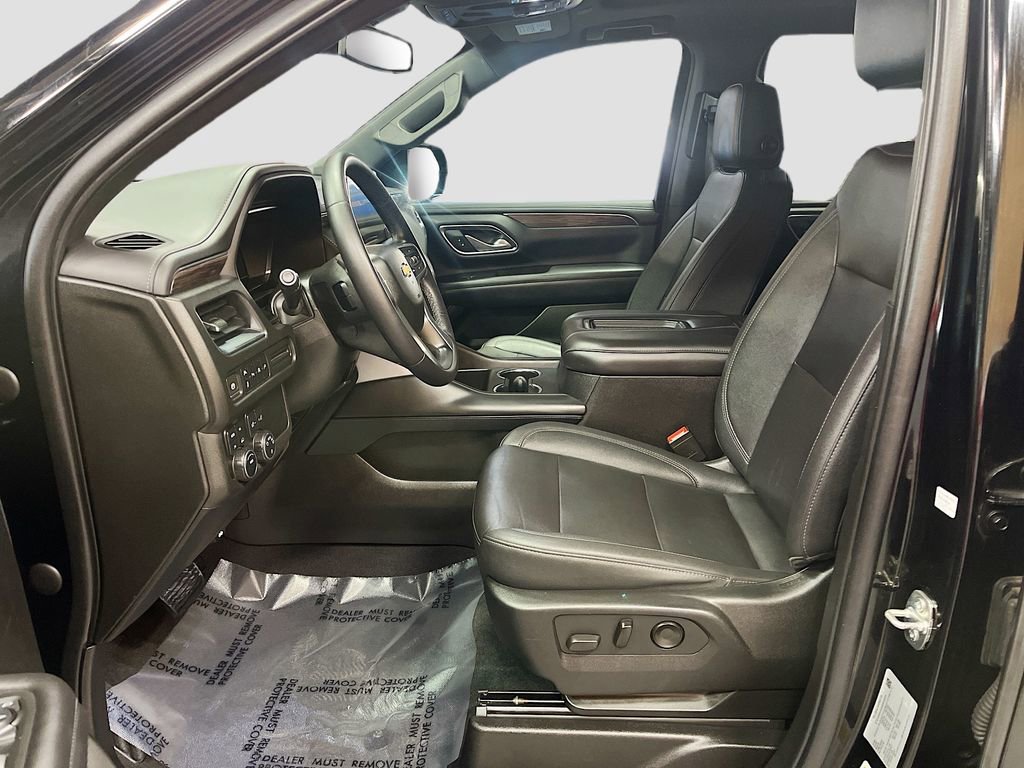 Used 2022 Chevrolet Suburban LT image 22