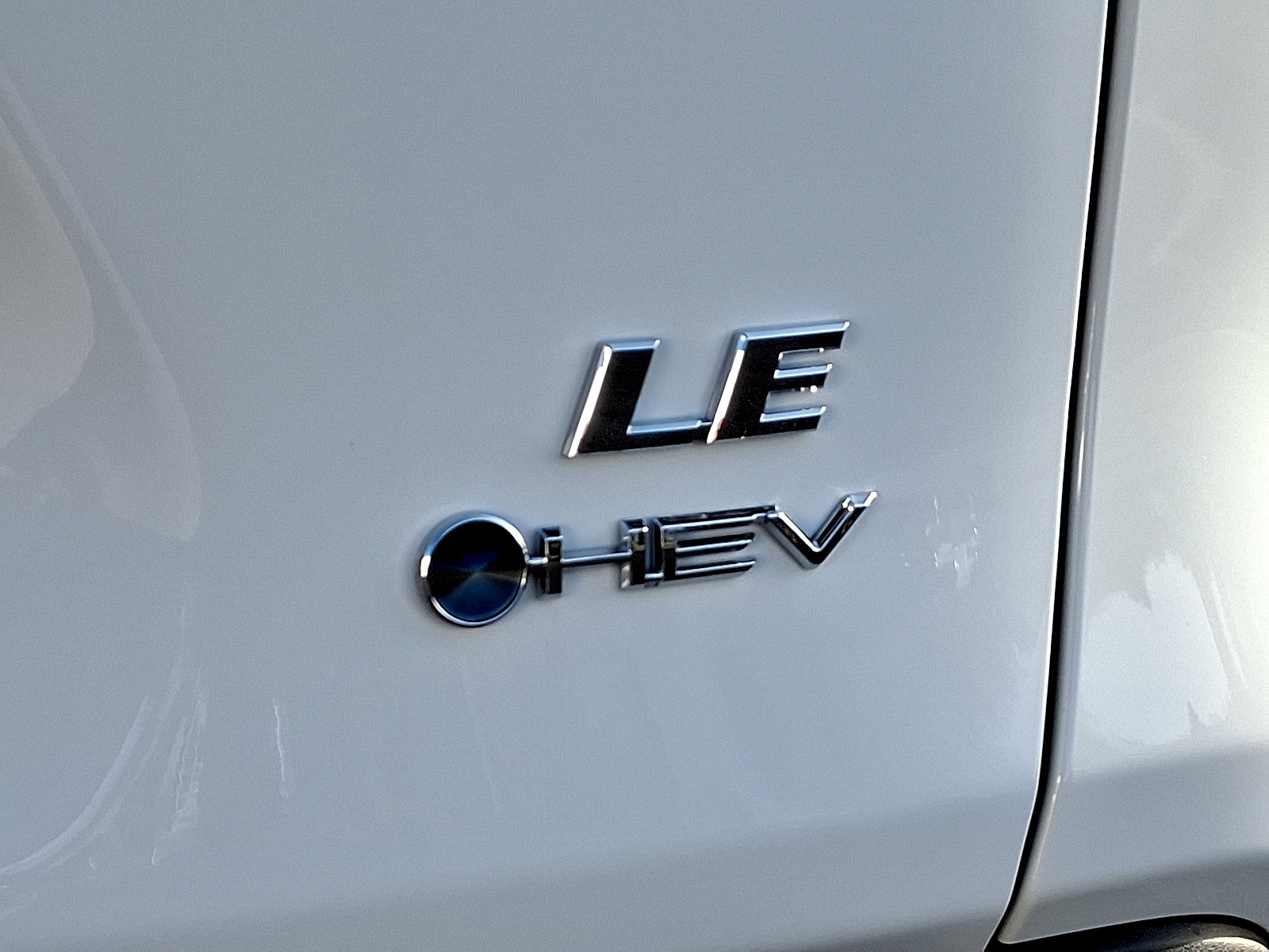 Certified 2025 Toyota RAV4 LE image 30