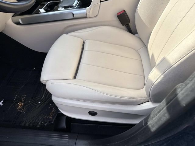 Used 2020 Mercedes-Benz GLB 250 4MATIC image 15