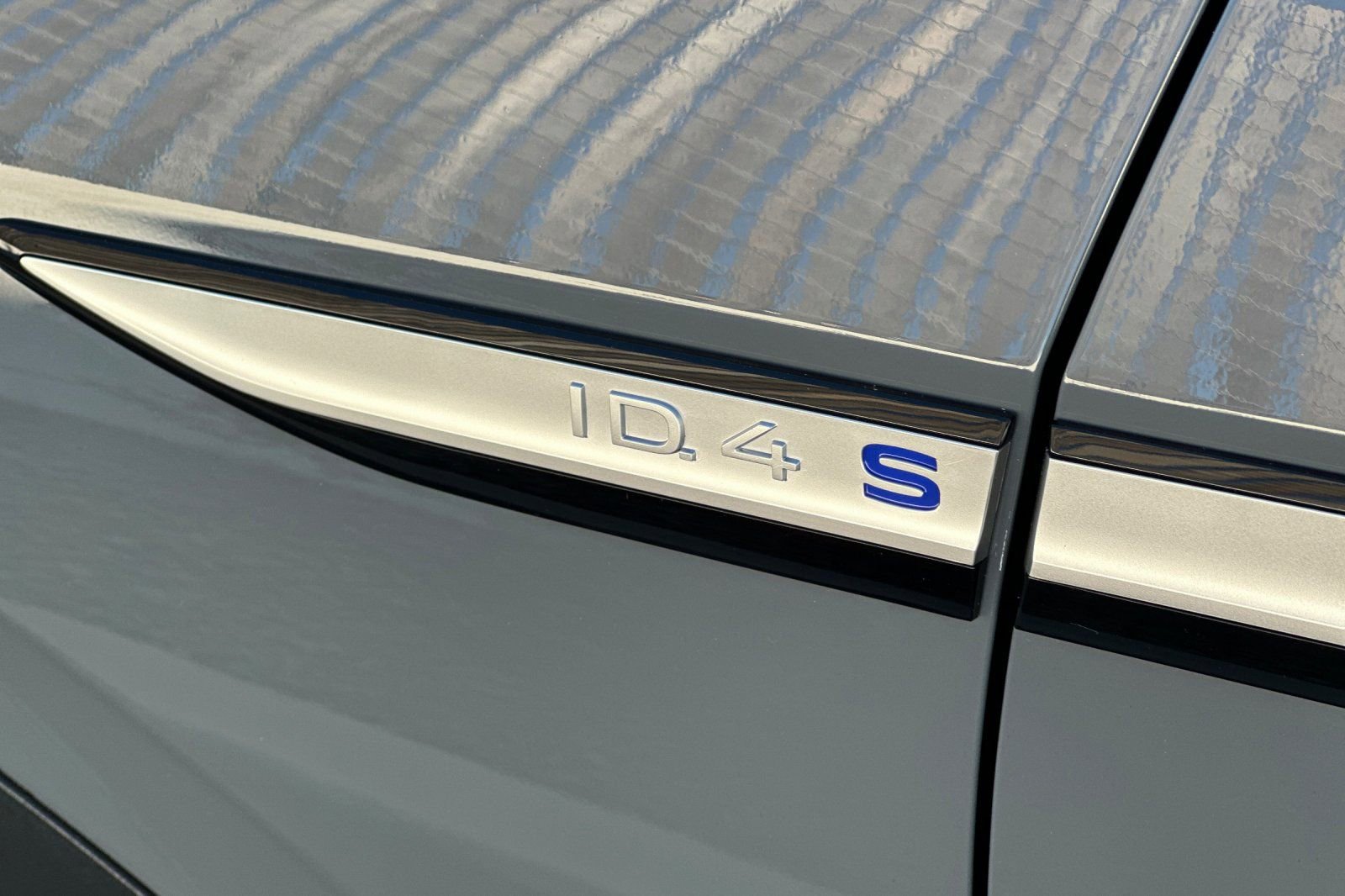 Used 2023 Volkswagen ID.4 S image 27