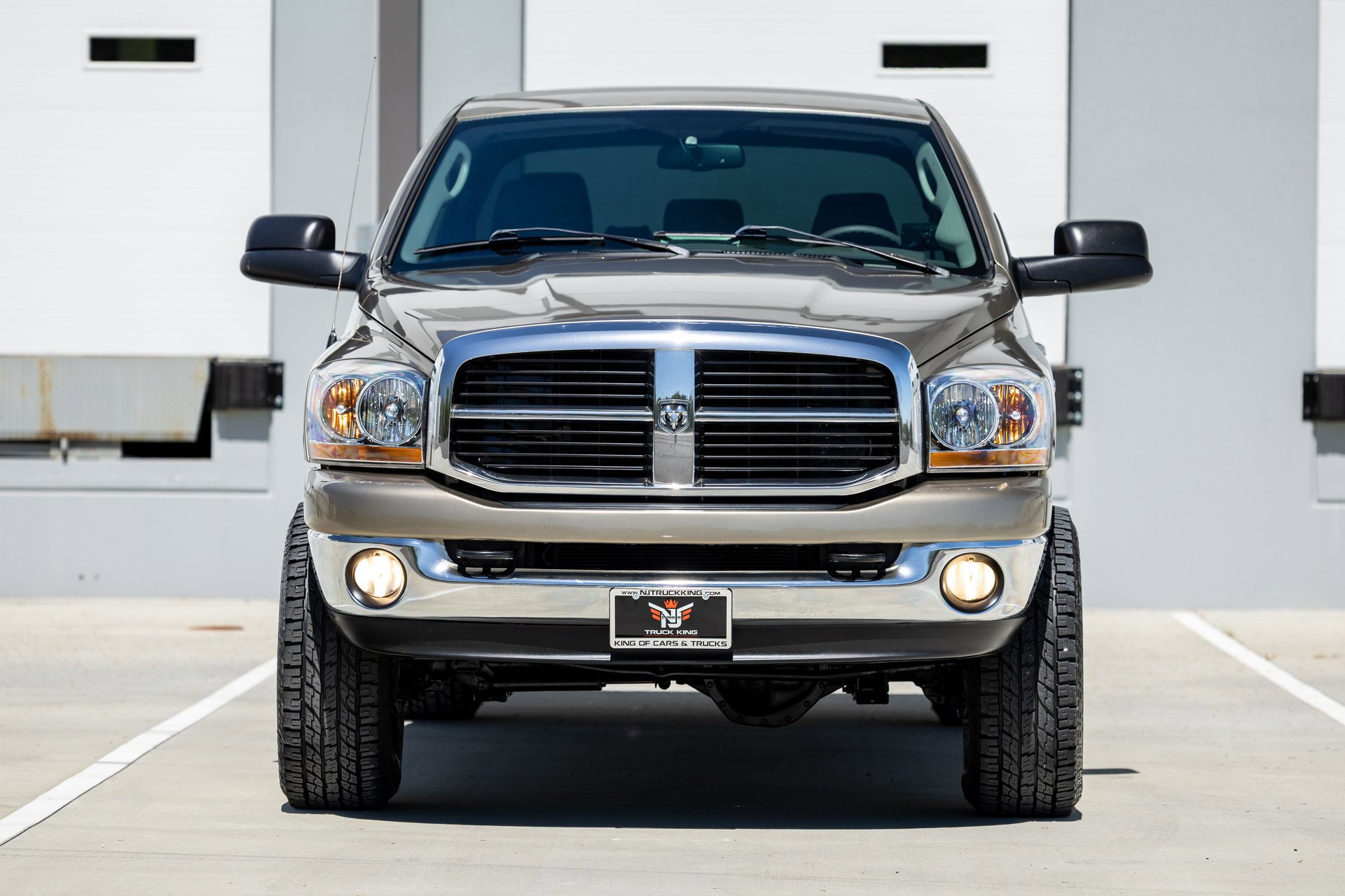 Used 2006 Dodge Ram 3500 Truck SLT w/ Light Group AWD/4WD image 5