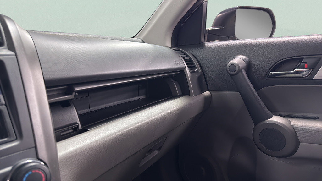 Used 2010 Honda CR-V LX image 29