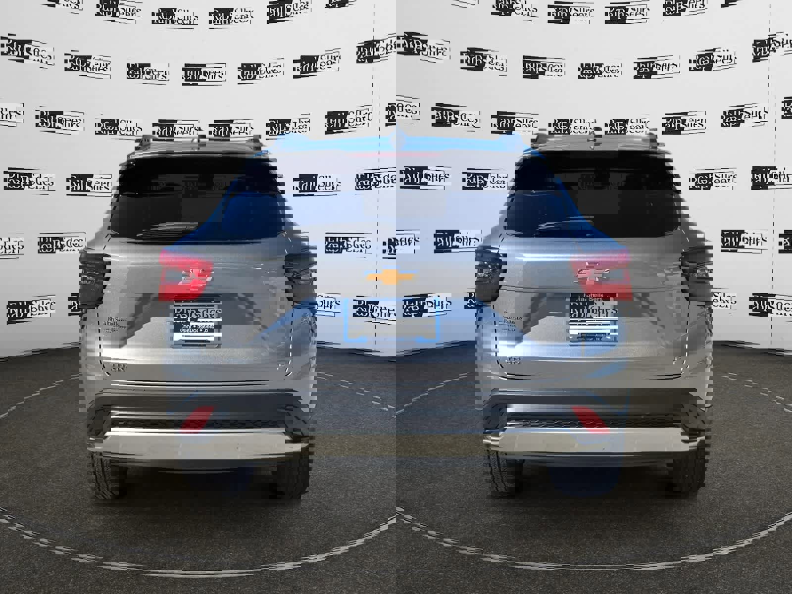 Used 2025 Chevrolet Trax LT w/ LT Convenience Package image 5