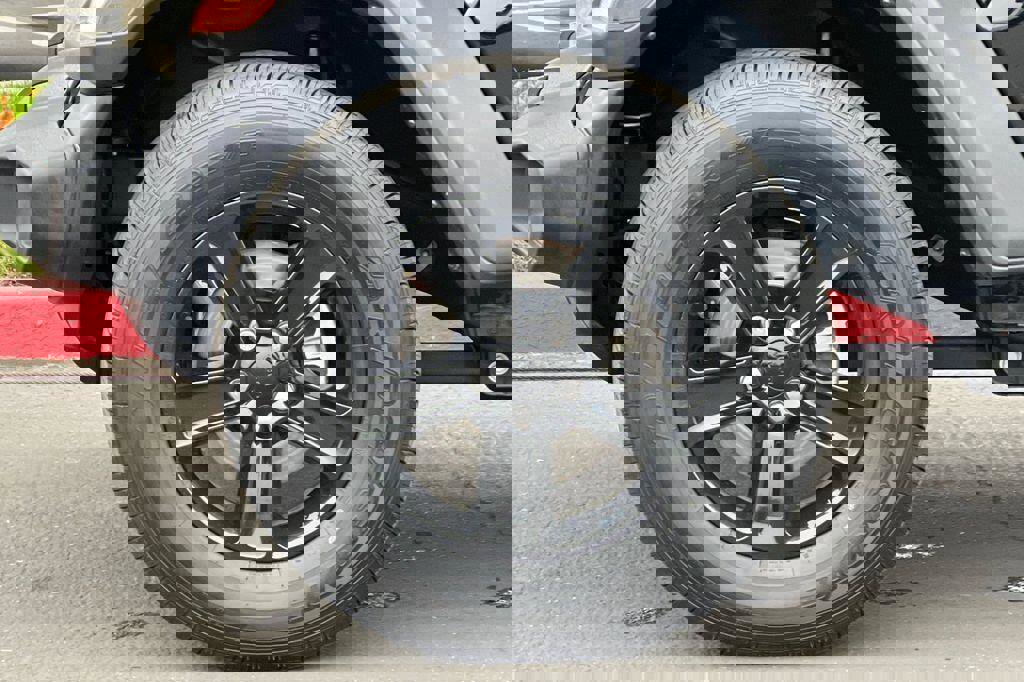 Used 2022 Jeep Wrangler Unlimited Sport image 25