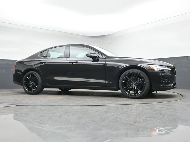 Used 2023 Volvo S60 B5 Plus w/ Climate Package image 34