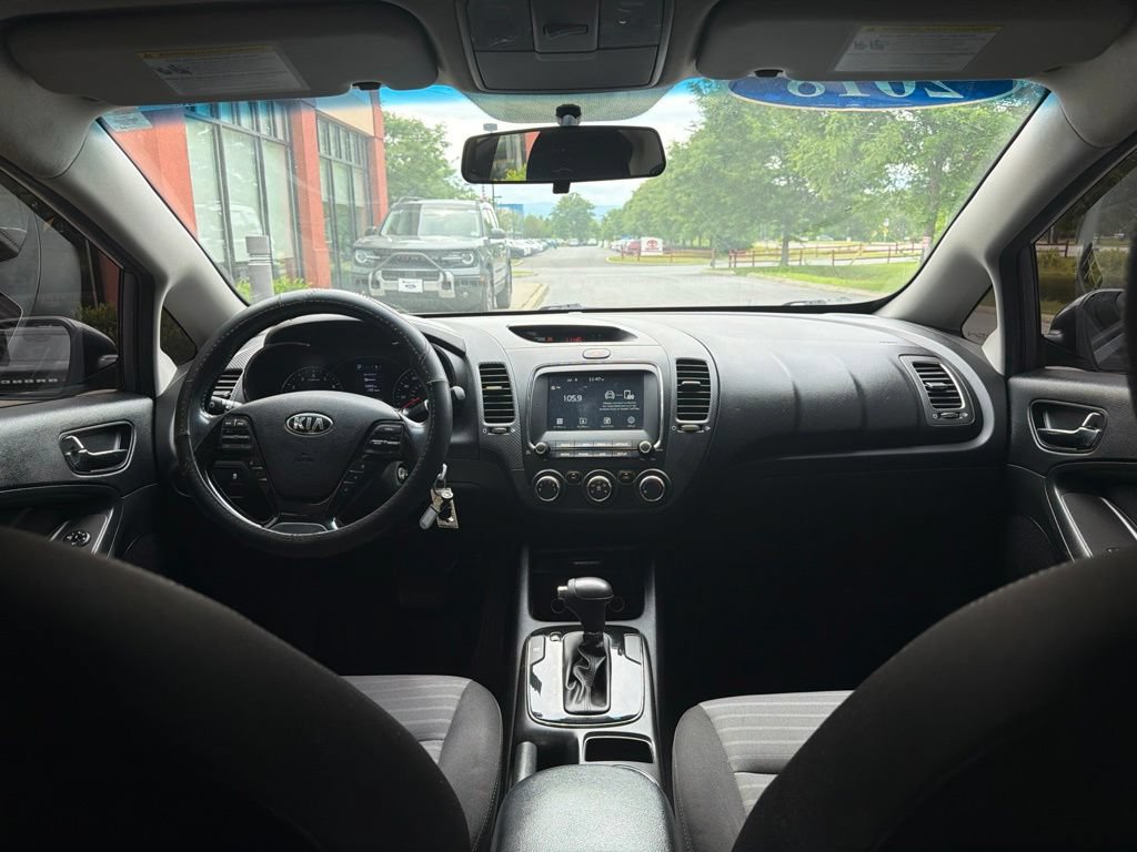 Used 2018 Kia Forte S FWD image 40