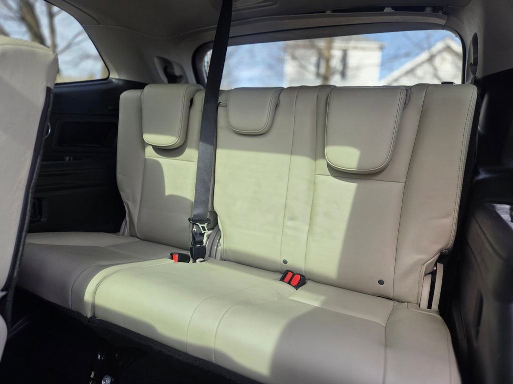 Used 2019 Subaru Ascent Limited image 22