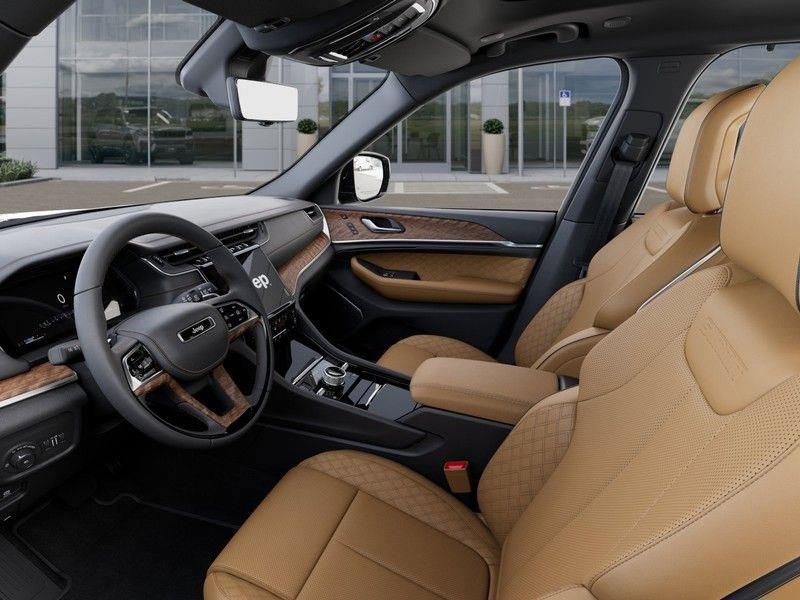 New 2025 Jeep Grand Cherokee Summit image 22