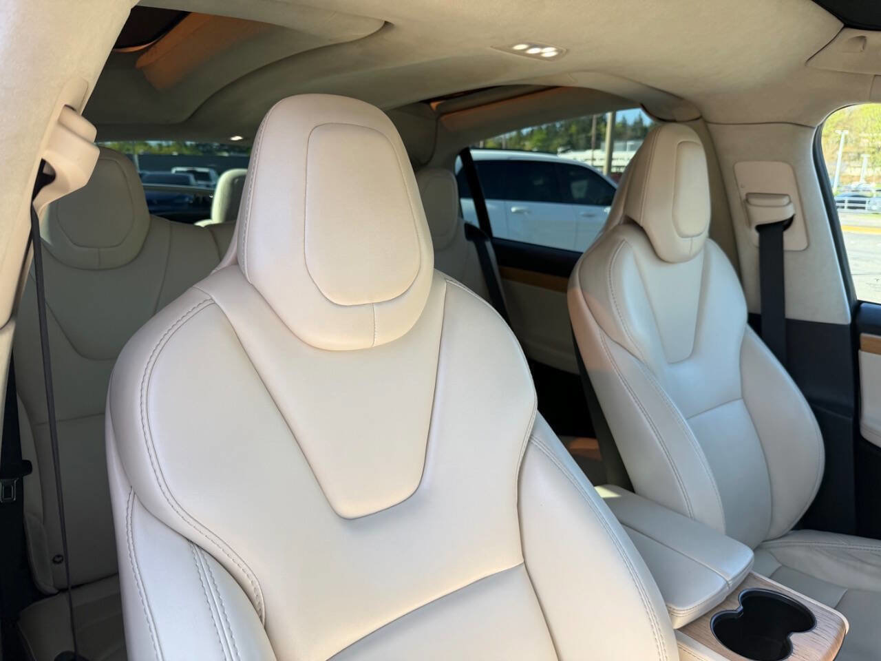 Used 2018 Tesla Model X 100D AWD/4WD image 18