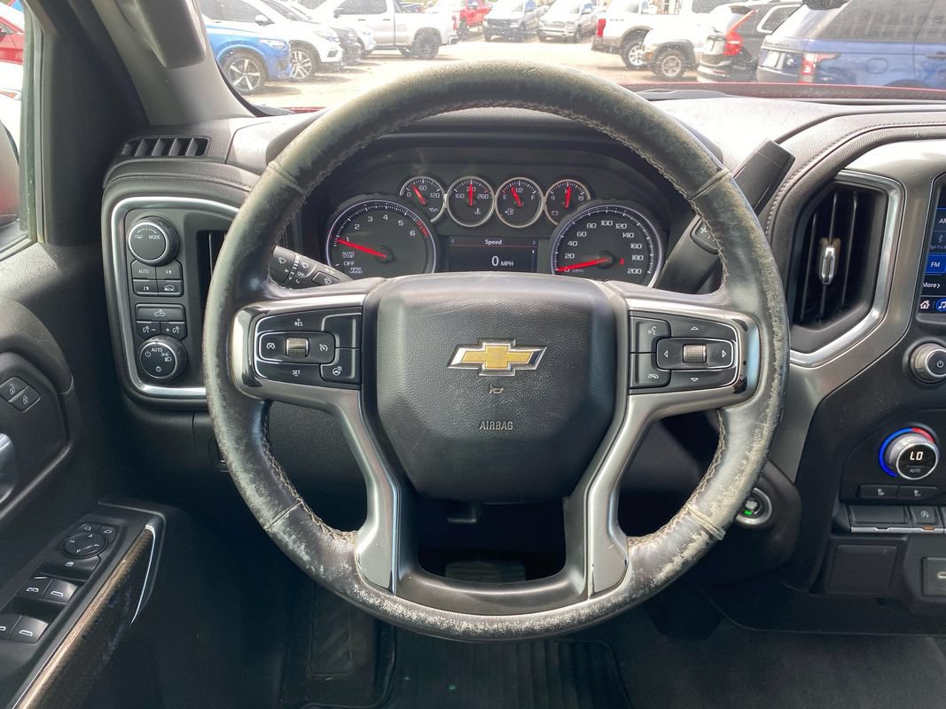 Used 2022 Chevrolet Silverado 1500 LT AWD/4WD image 22