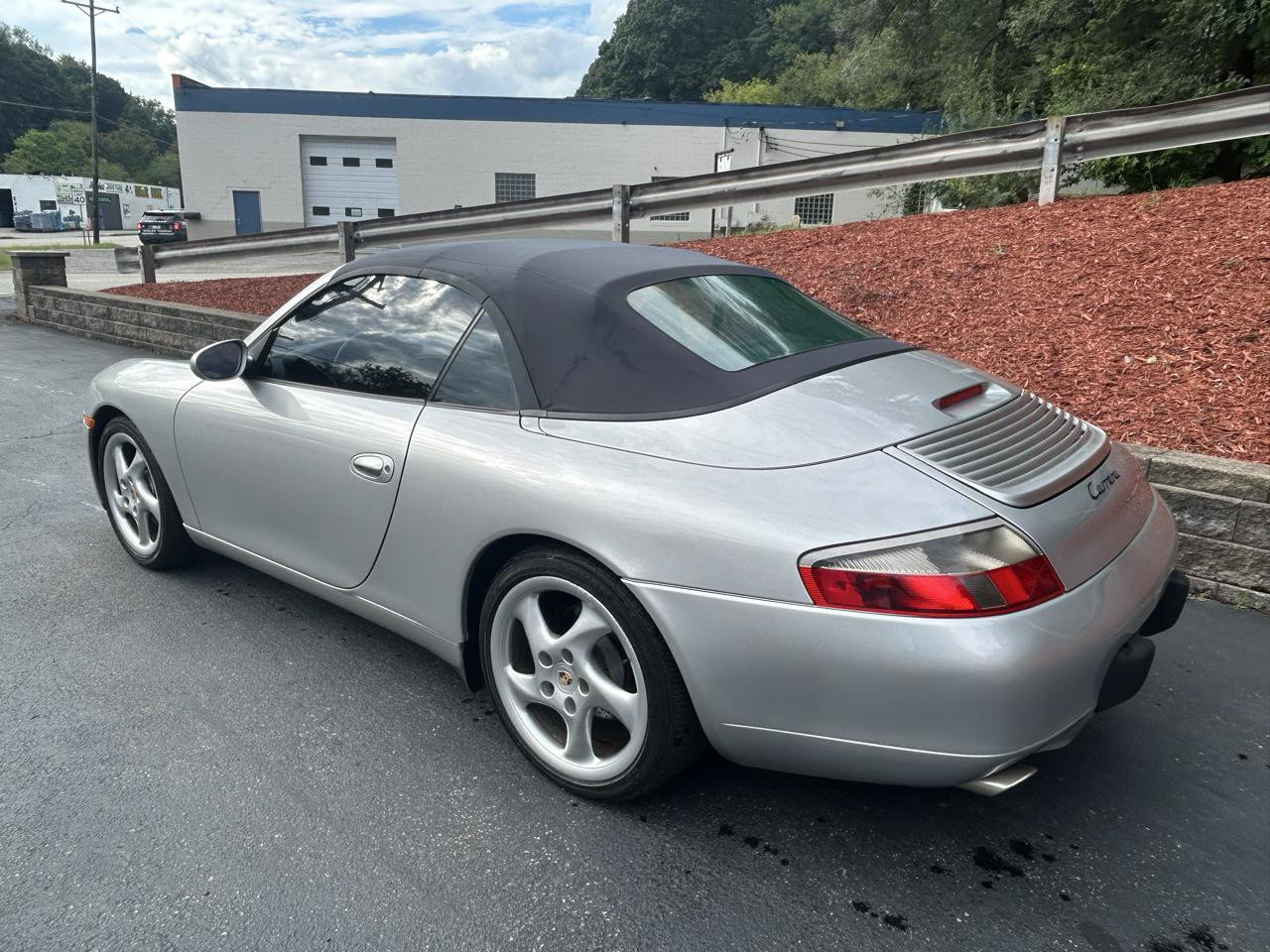 Used 1999 Porsche 911 Carrera 4 AWD/4WD image 5