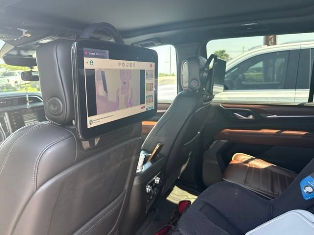 Used 2024 GMC Yukon XL Denali Ultimate AWD/4WD image 31