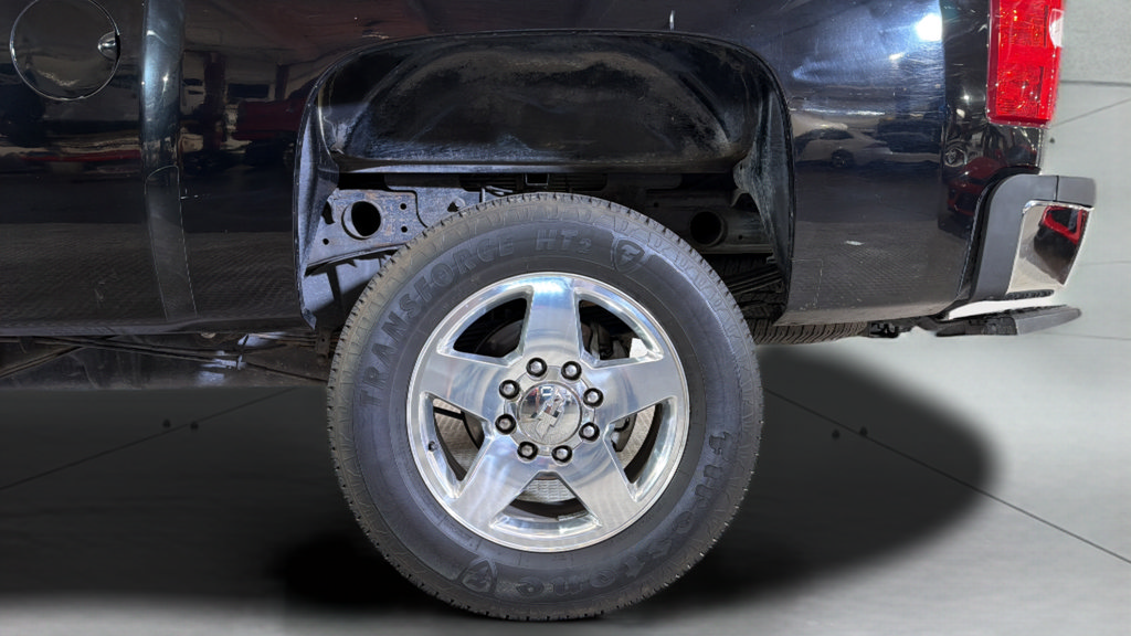 Used 2012 Chevrolet Silverado 2500 LT w/ Suspension Package, Off-Road RWD image 37