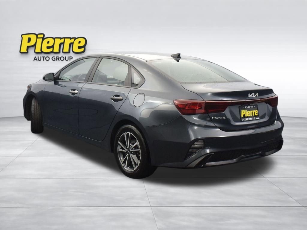 Used 2023 Kia Forte LXS video 2