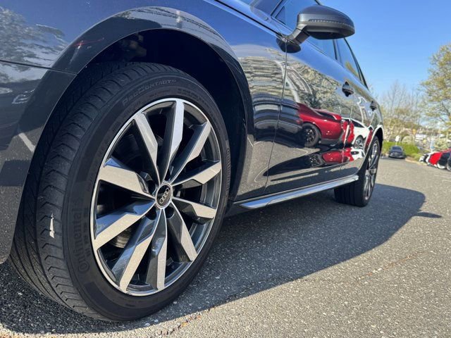 Used 2023 Audi A4 2.0T Premium Plus w/ Premium Plus Package image 10