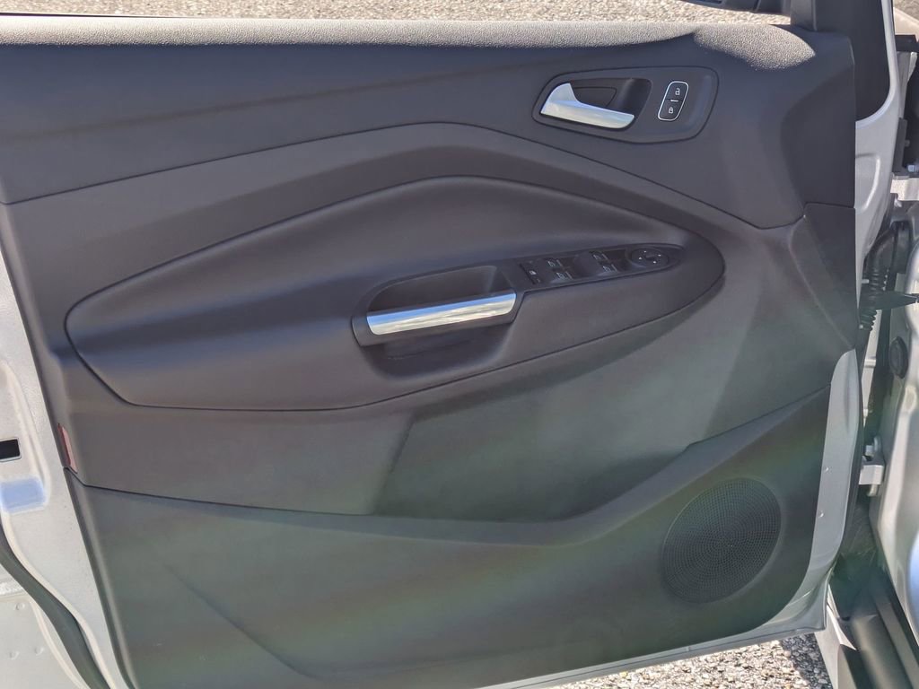 Used 2017 Ford C-MAX SE image 13