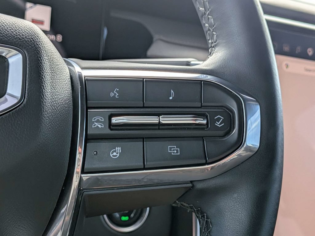 Used 2024 GMC Acadia Elevation w/ Luxury Package FWD image 28