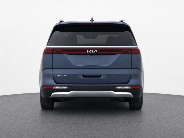 Used 2023 Kia Carnival SX Prestige FWD image 6