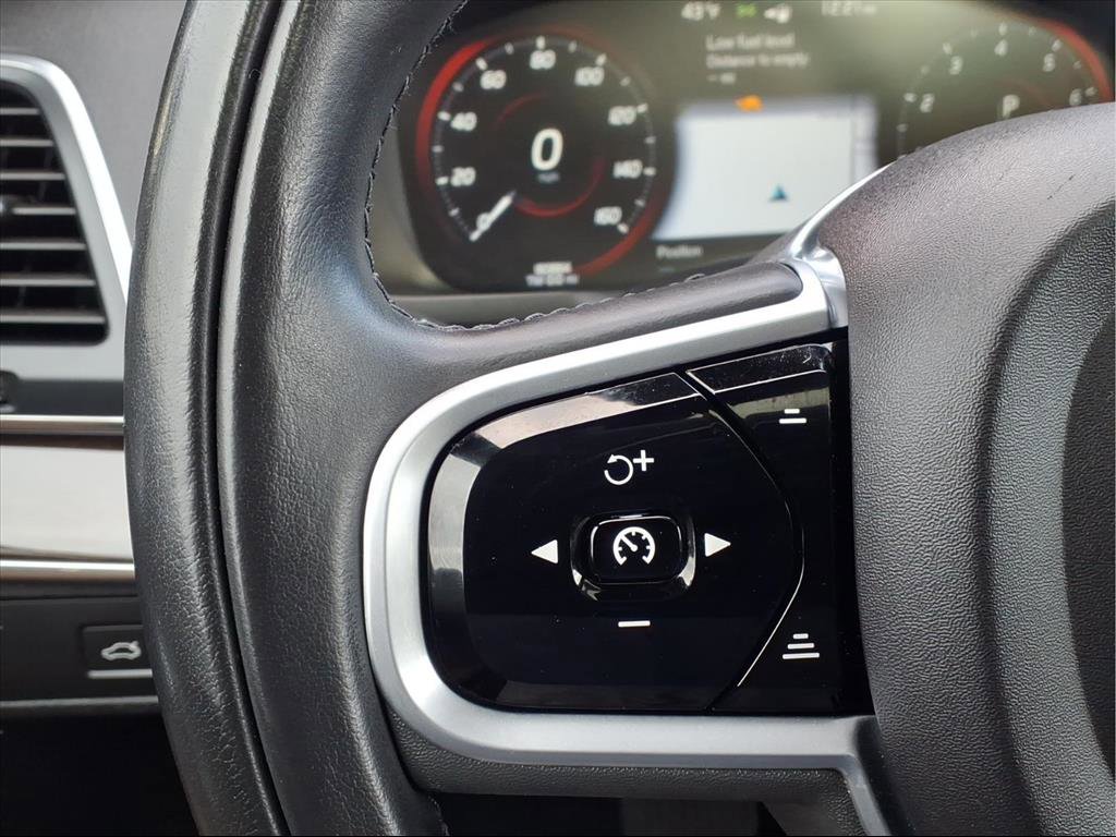 Used 2019 Volvo XC90 T6 Momentum w/ Advanced Package image 17