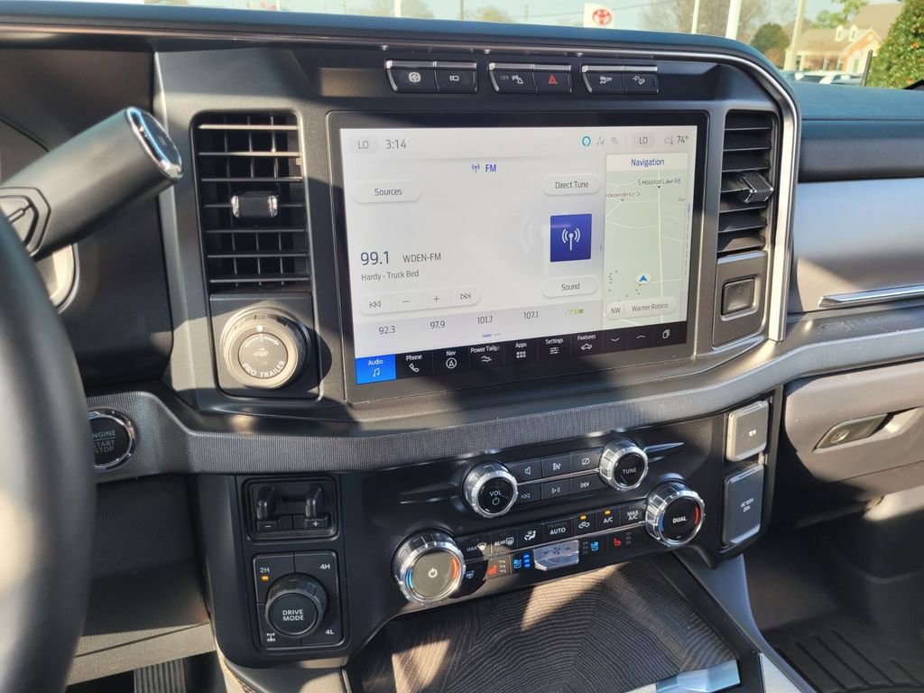 Used 2024 Ford F250 Platinum image 21