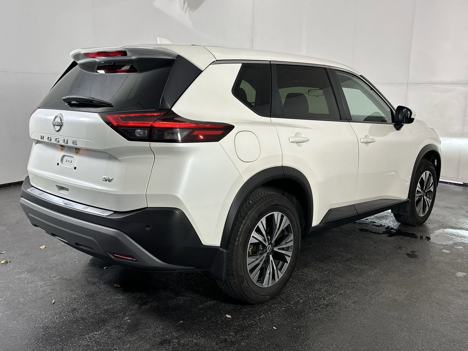 Certified 2023 Nissan Rogue SV image 11