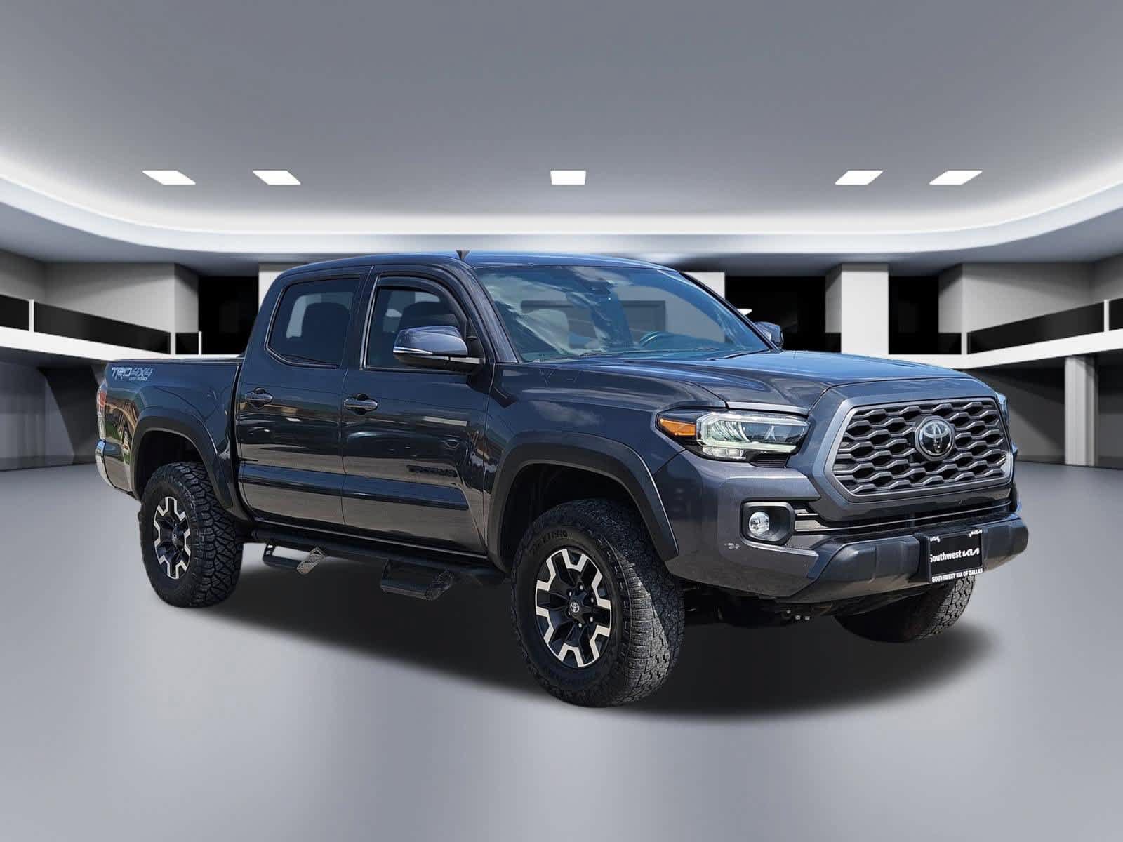 Used 2021 Toyota Tacoma TRD Off-Road AWD/4WD image 8