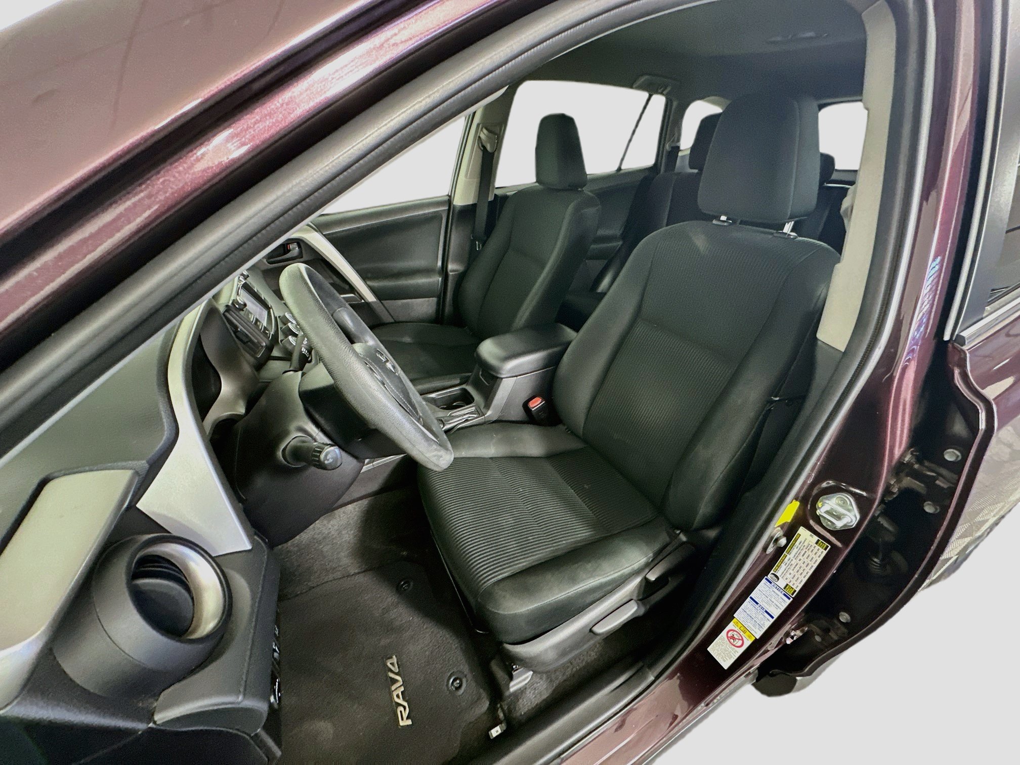 Used 2017 Toyota RAV4 LE w/ Carpet Mat Package AWD/4WD image 13