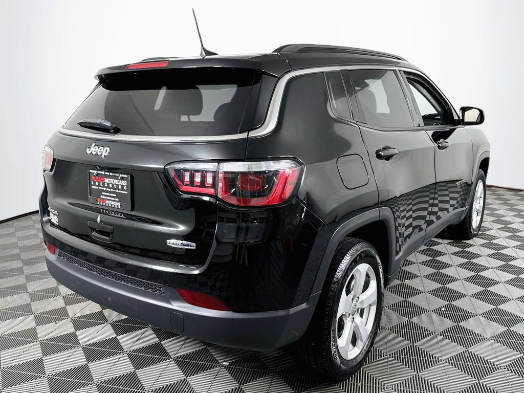 Used 2018 Jeep Compass Latitude w/ Popular Equipment Group AWD/4WD image 7