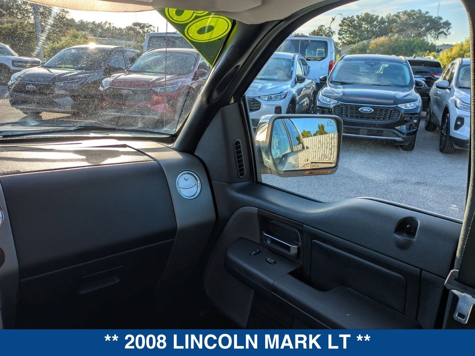 Used 2008 Lincoln Mark LT 4x4 image 16