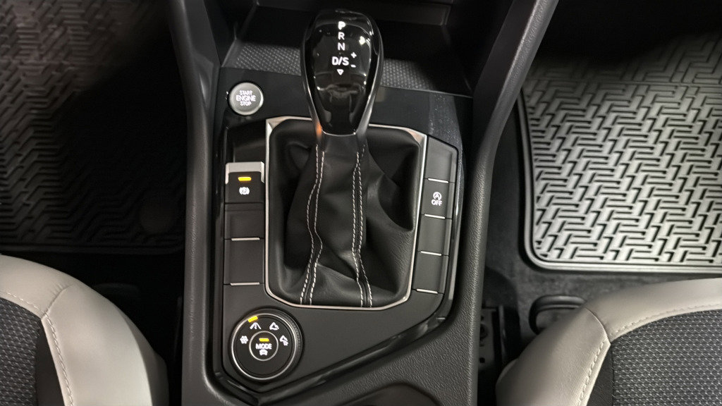 New 2026 Volkswagen Taos S image 31