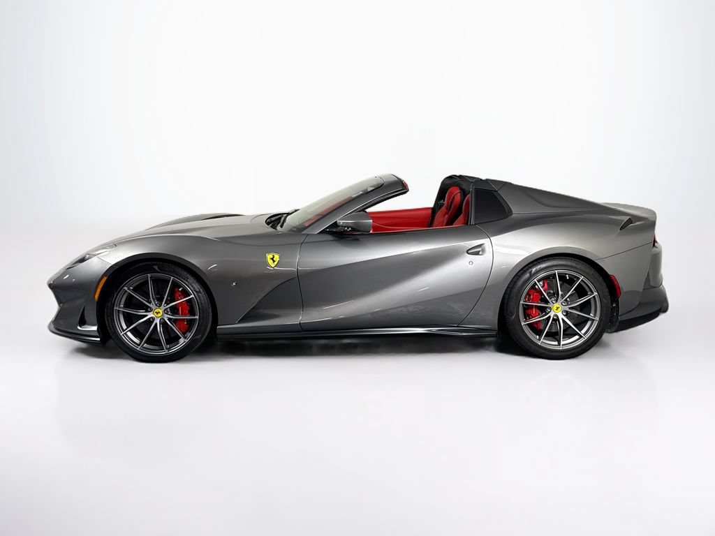 Used 2021 Ferrari 812 GTS RWD image 7