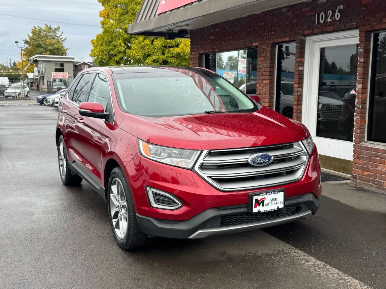 Used 2017 Ford Edge Titanium w/ Equipment Group 301A image 1