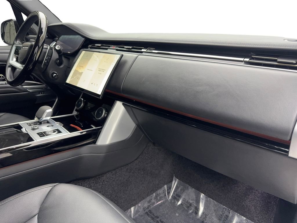 Used 2023 Land Rover Range Rover SE image 50