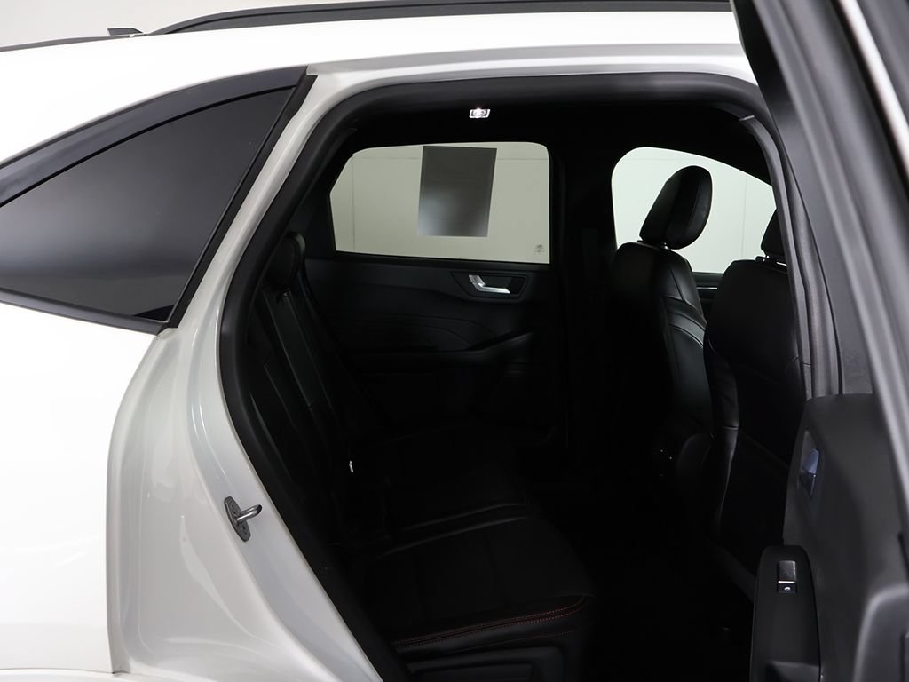 Used 2024 Ford Escape ST-Line w/ Tech Pack #1 AWD/4WD image 30