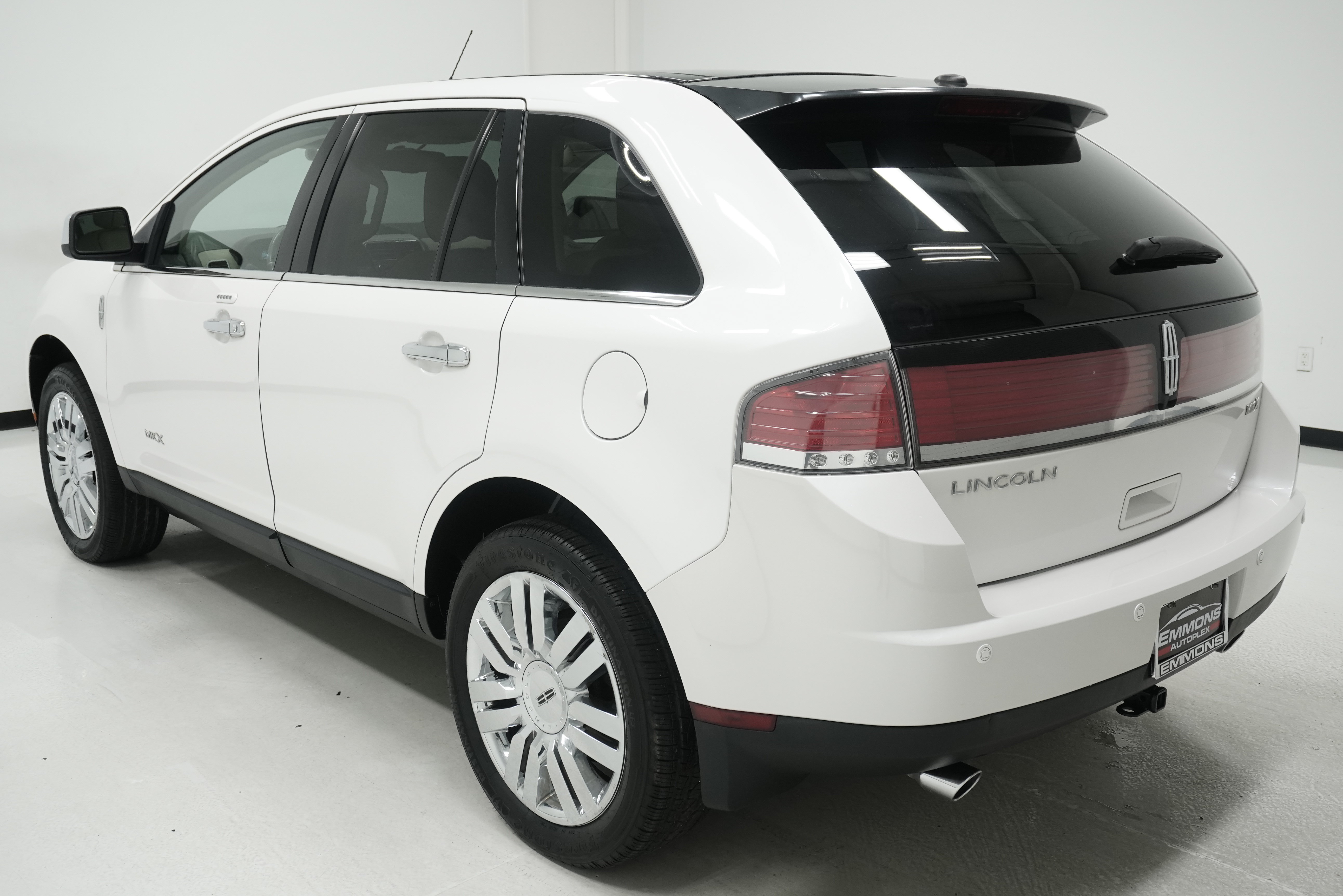 Used 2009 Lincoln MKX 2WD image 4